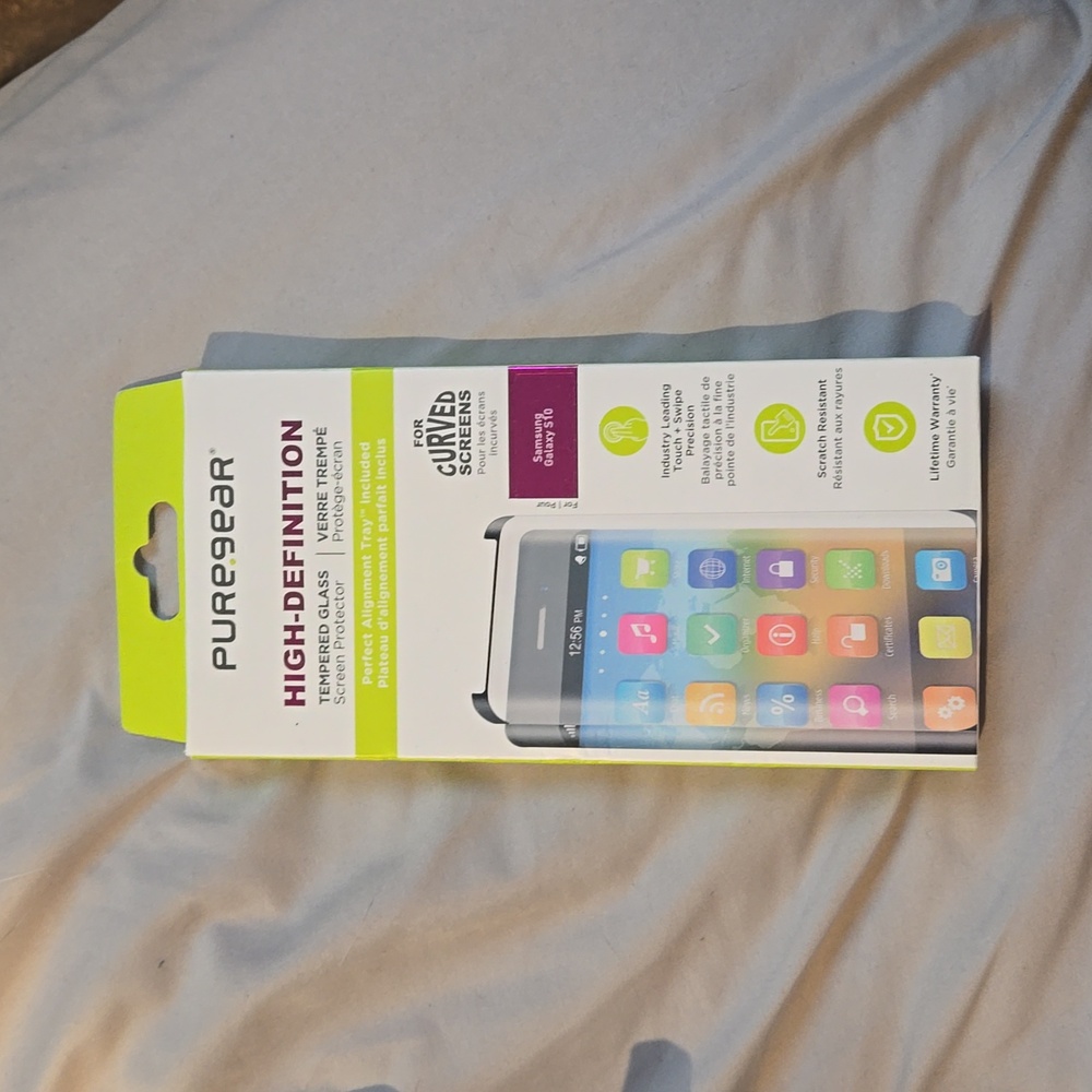 Galaxy S10 tempered glass screen protector